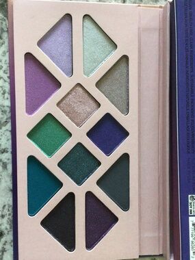 ATHR Beauty Moonlight Crystal Eyeshadow Palette, New